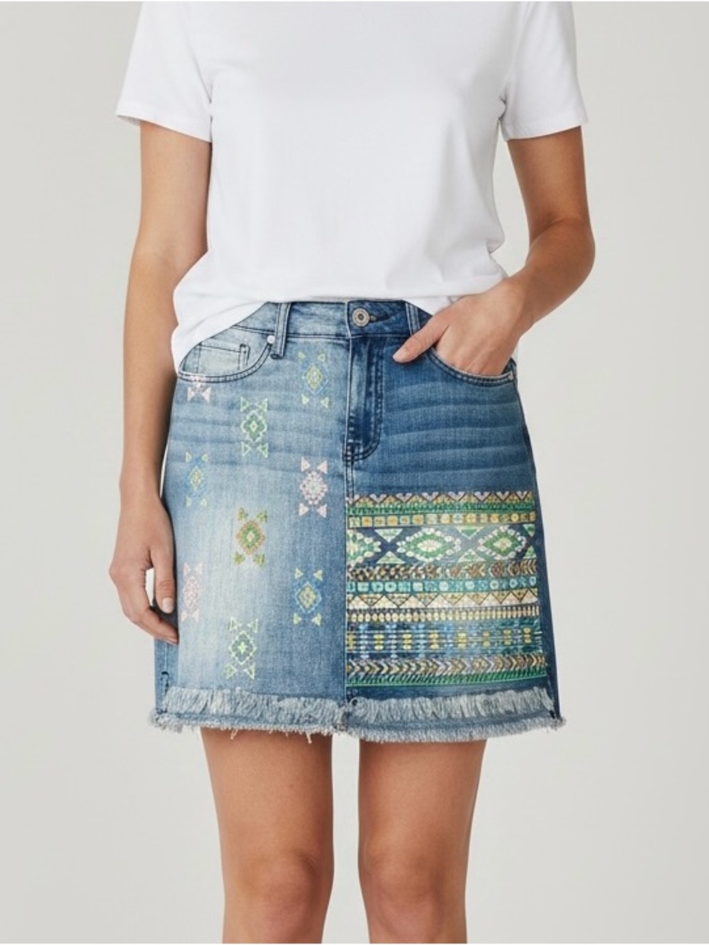 Boho Soho Hippie Blue Denim Mini Skirt HighRise Sz-8 Jeans Embroidered Patchwork